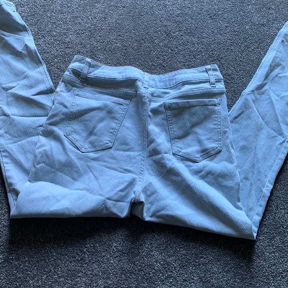 Jeans - Picture 4 of 4